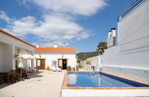 Carrapateira Apartment | Pet-Friendly Carrapateiramar Guest House with Ocean Views