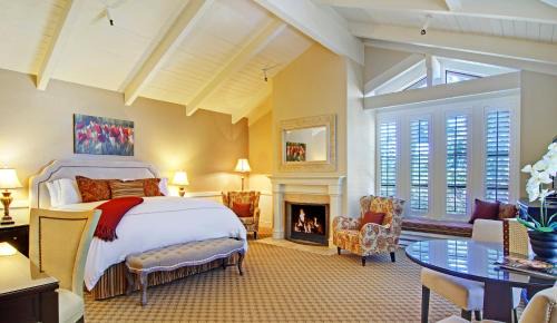Golden Rectangle Hotel | Elegant Carriage House Inn: Guest Rated 9.4 with Breakfast