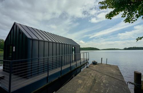 Blaney Apartment | Unwind at Carrickreagh Bay with Hot Tub and 10/10 Rating