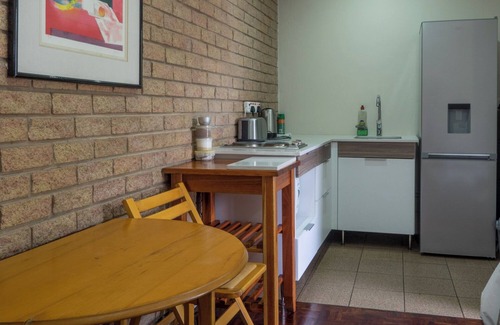 Berea House | Discover Carrington Guest House with Pool and Breakfast