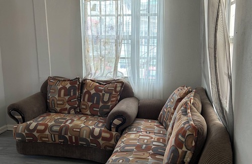 Georgetown Bed & Breakfast | Relaxing Getaway at Carris with Spa and Dining Options
