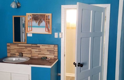 Georgetown Bed & Breakfast | Relaxing Getaway at Carris with Spa and Dining Options