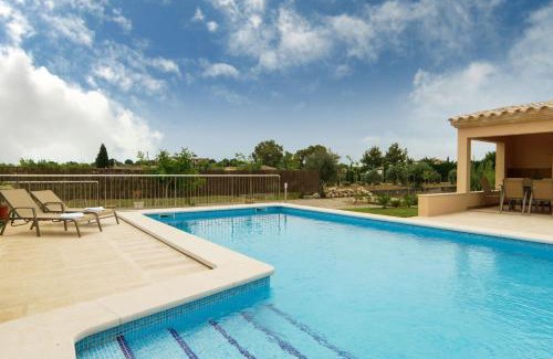 Lloseta House | Oceanfront Oasis at Carrusillo: 9.5/10 Guest Rated Retreat