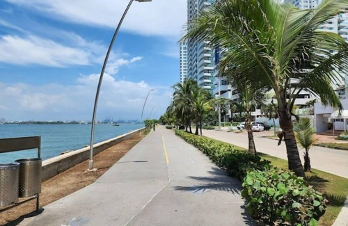 Castillogrande Apartment | Inviting Apartment in Castillogrande, Cartagena
