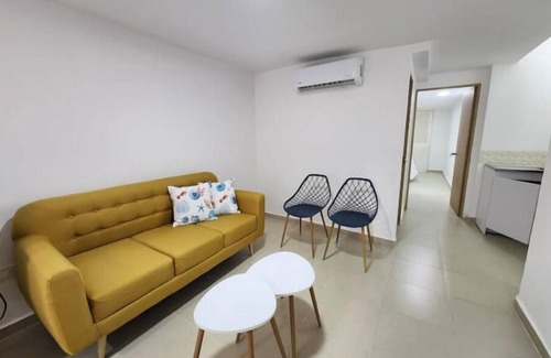 Castillogrande Apartment | Inviting Apartment in Castillogrande, Cartagena