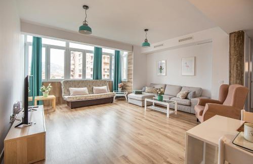 Diputacion de Cartagena Casco Apartment | Modern 3-Bedroom Cartagena Flats in the City Center