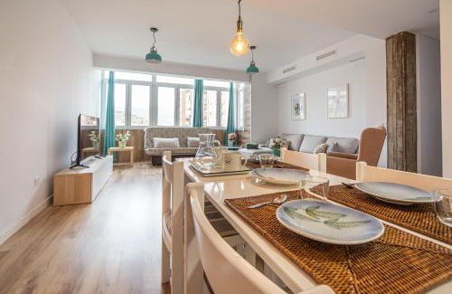 Diputacion de Cartagena Casco Apartment | Modern 3-Bedroom Cartagena Flats in the City Center