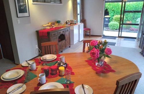 Westport Bed & Breakfast | Ocean View Comfort at Carters Beach Bed and Breakfast