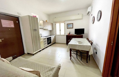 Marina di Schiavonea Apartment | Family-Friendly Caruso Apartment with Kitchen Amenities