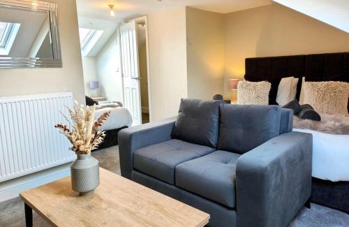 Carlisle Apartment | Comfortable Stay at Carvetii - ANNE House with Kitchen Access