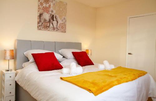 Grangemouth Apartment | Carvetii - Derwent House: Family & Pet-Friendly Escape