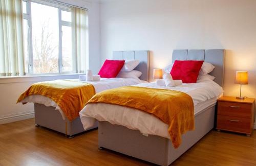 Grangemouth Apartment | Carvetii - Derwent House: Family & Pet-Friendly Escape