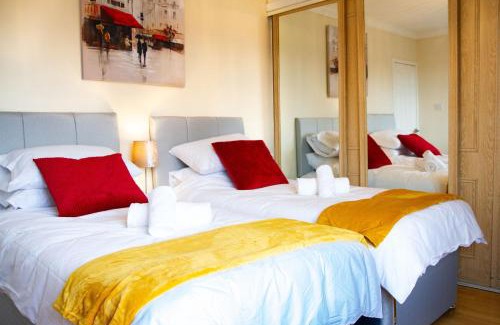 Grangemouth Apartment | Carvetii - Derwent House: Family & Pet-Friendly Escape