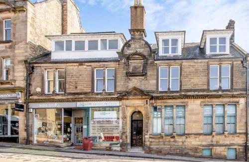 Dunfermline Apartment | Pet-Friendly Retreat at Carvetii - Edward House D