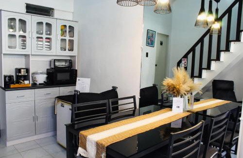 Calapan House | Caryolba hometel - Calapan