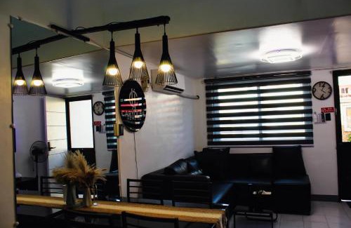 Calapan House | Caryolba hometel - Calapan