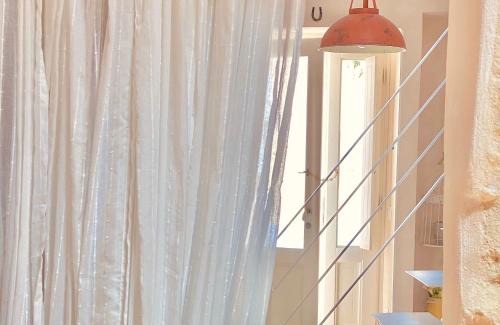 Noto Historic Centre Apartment | CASì: Pet and Child-Friendly Retreat with 9.8/10 Rating