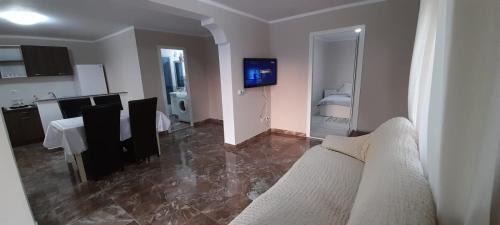 Dumbrava Rosie House | Pet-Friendly Retreat: Casă de vacanță with 9.8/10 Rating