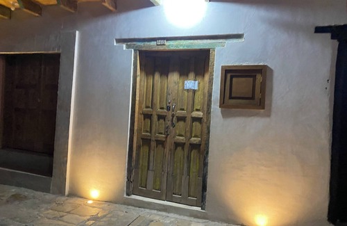 Del Cerrillo House | Casa Cecy . comfortable, centrally located, secure