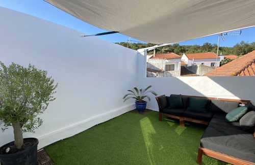 Sao Bartolomeu de Messines House | Casa Azul is a beautiful home in a Portuguese village, 30 km from Albufeira.
