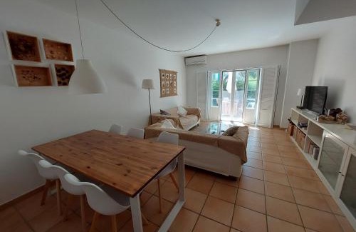 Castro Marim House | Inviting Casa Água & Sal with Oceanfront Pool and Breakfast
