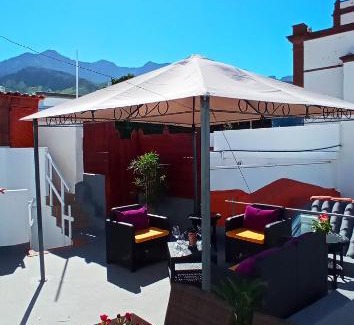 Agaete House | Budget-Friendly Casa Álamo Agaete with Kitchen Amenities