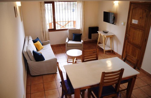 El Bolson House | Family-Friendly Retreat at Casa Ñire - Rated 9.4/10