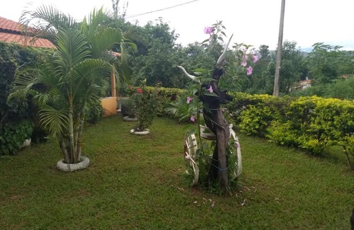 Sao Jose da Barra House | Casa: Ideal Stay with Garden, Terrace & Family-Friendly Amenities