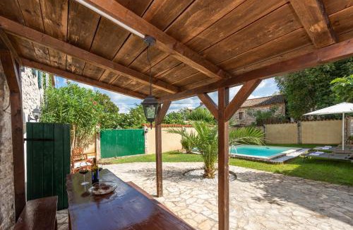 Stifanici House | Discover Casa Štifanići: 4-Star Oceanfront Retreat
