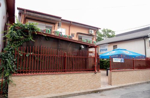 Eforie Sud House | Oceanfront Casa Ștefan - Guest Rated 9.5/10, Family Friendly