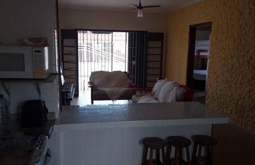 Solemar House | Beachfront Casa for 10 with Ocean Views and Great Amenities