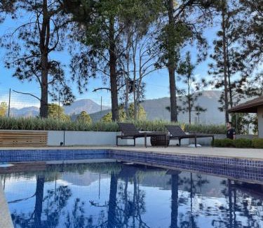 Teresopolis House | Idyllic Oceanfront Retreat at Casa Maravilhosa na Serra