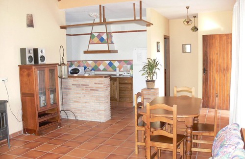 Zahora Ski Chalet | Experience Casa 2 Mar y Sombra with Private Pool & Ocean View