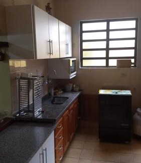 Jardim Casablanca House | Ideal Beachside Retreat: Casa 200m da Praia for Families