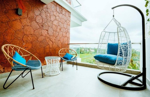 Dongorpur Apartment | Top-Rated Casa 203: Poolside Retreat in Calangute