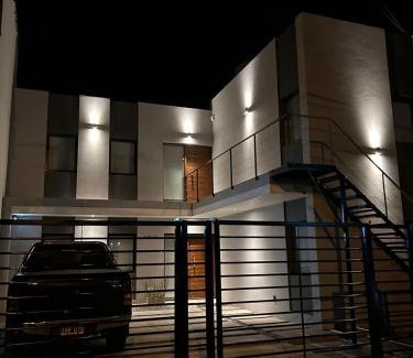 Las Colinas de Peralta Ramos House | Family-Friendly Stay at Casa 3 Ambientes - Faro Norte