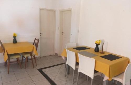 Miramar House | Ideal Casa for 6 Near City Center - Pet and Child Friendly