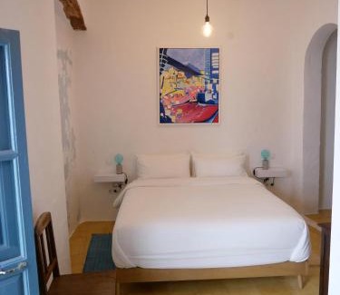 Polopos Apartment | Discover Casa 3 Guesthouse: Oceanfront Retreat with Amenities