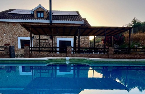 Montefrio House | Casa 3 Deseos, Montefrio, Luxury house, very large for 18 people.