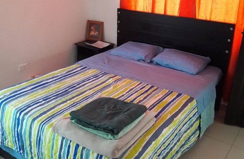 Guayabal Apartment | Budget-Friendly CASA 4 with Spa and Family Amenities