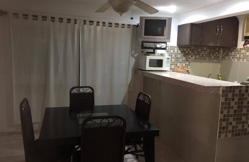 Xcumpich House | Spacious Casa with Kitchen, Steps from Plaza Galerias