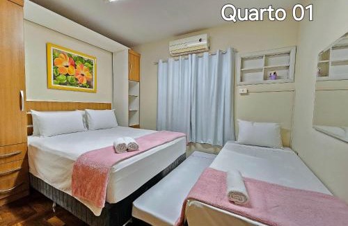 Foz do Iguacu House | Inviting Casa with Pool, Perfect for Families and Pets