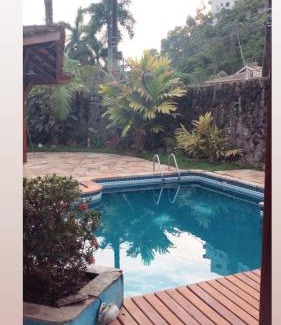 Estufa I House | Idyllic Casa with Pool and BBQ, Rated 10/10 by Guests
