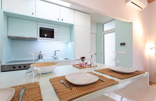 Aveiro House | Casa 53 - Gorgeous Apartment with Views & Pet-Friendly Amenities