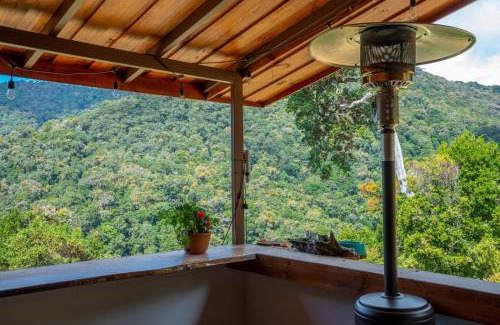 Copey House | Explore Casa#7: Pet-Friendly Retreat with Breakfast & Dining