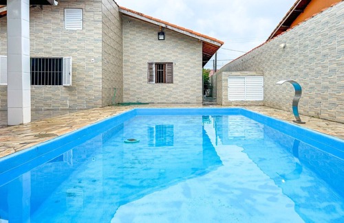 Balneario Gaivotas House | Relaxing Retreat Just 170m from Praia do Gaivota, Itanhaém