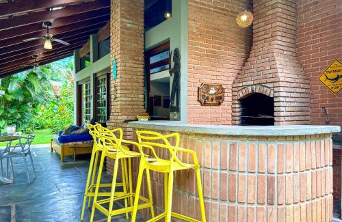 Praia do Toque-Toque Pequeno House | Cozy Retreat Steps from Praia do Toque Toque Pequeno