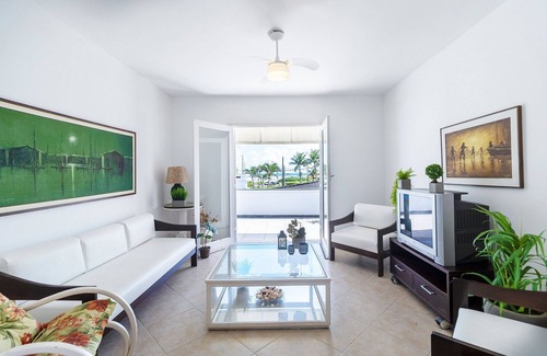 Cibratel I House | Cozy Casa Steps from the Beach with Family-Friendly Amenities