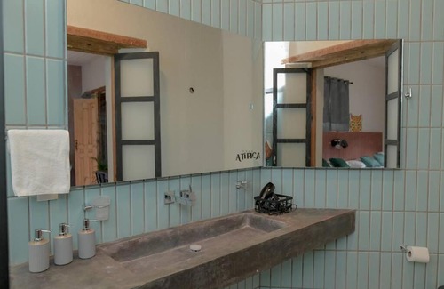 Zona Centro House | Guest Rated 10/10 at Casa Atipica with Family-Friendly Amenities