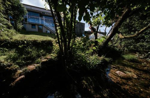 Dumbria House | Discover Casa a Pichona: Guest Rated 9.6 with Top Amenities